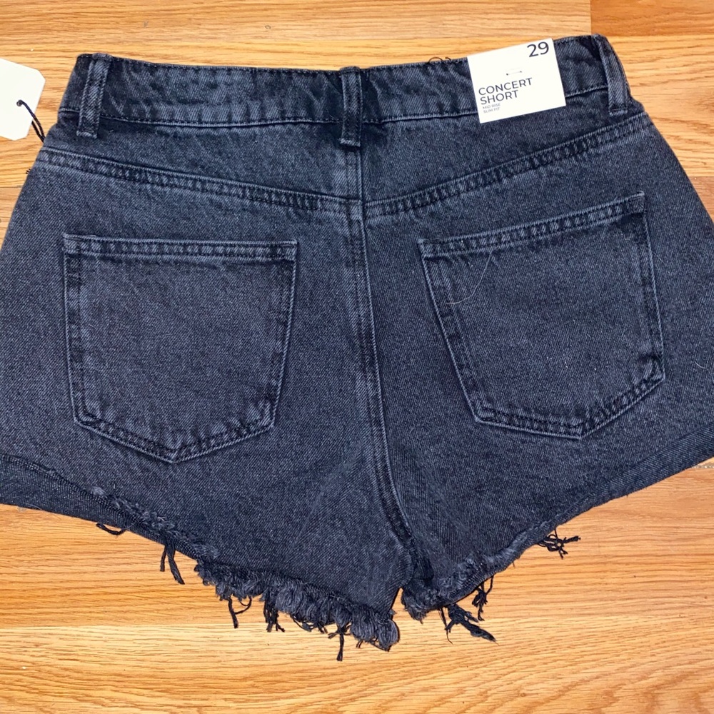 Black Jean shorts - Picture 2 of 3